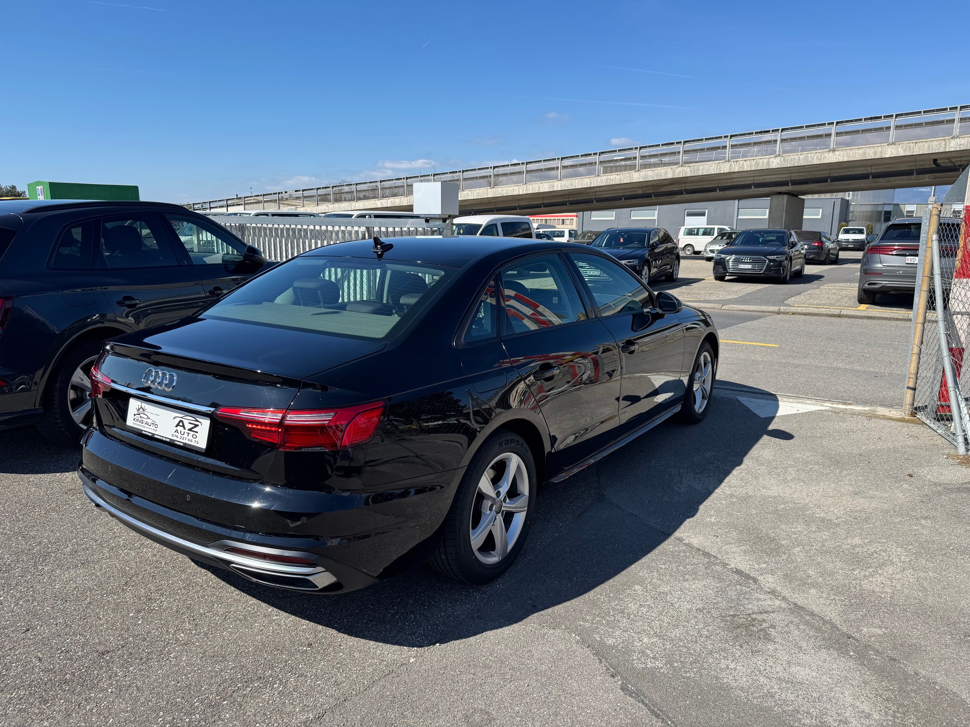 AUDI A4 Limousine 35 TDI 🇨🇭advanced S-tronic-image-7