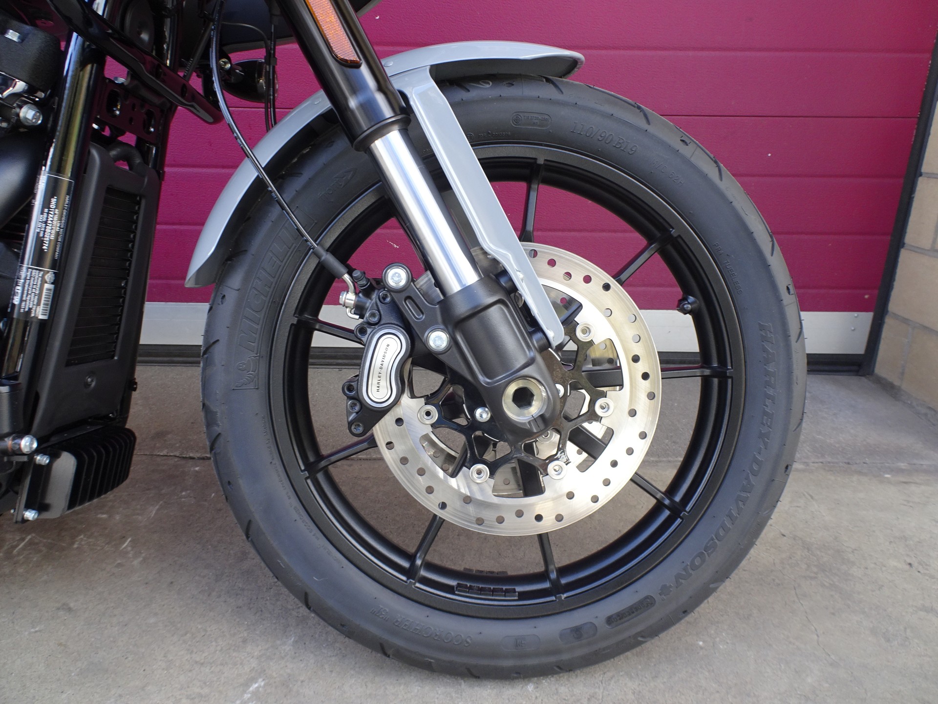 HARLEY-DAVIDSON FXLRST Low Rider ST 117-showroom-element-1