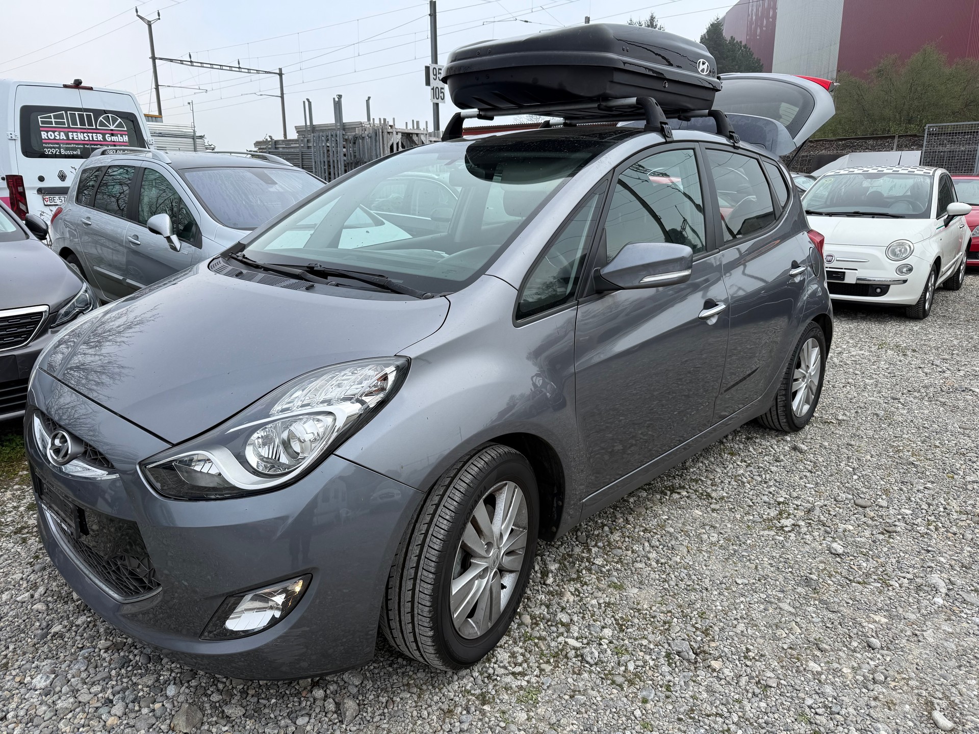HYUNDAI iX20 1.6 Premium Automatic-image-3