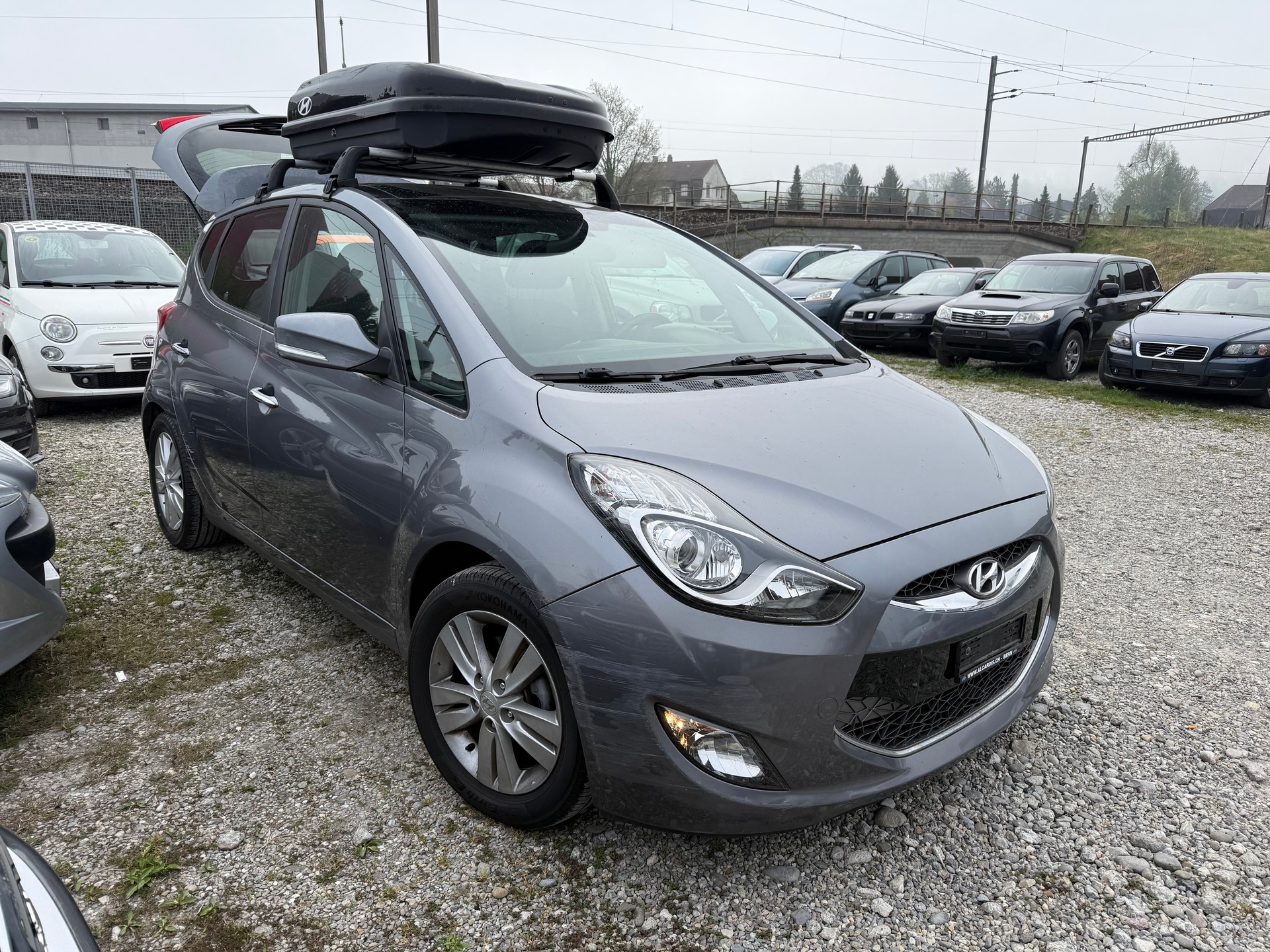 HYUNDAI iX20 1.6 Premium Automatic-image-1