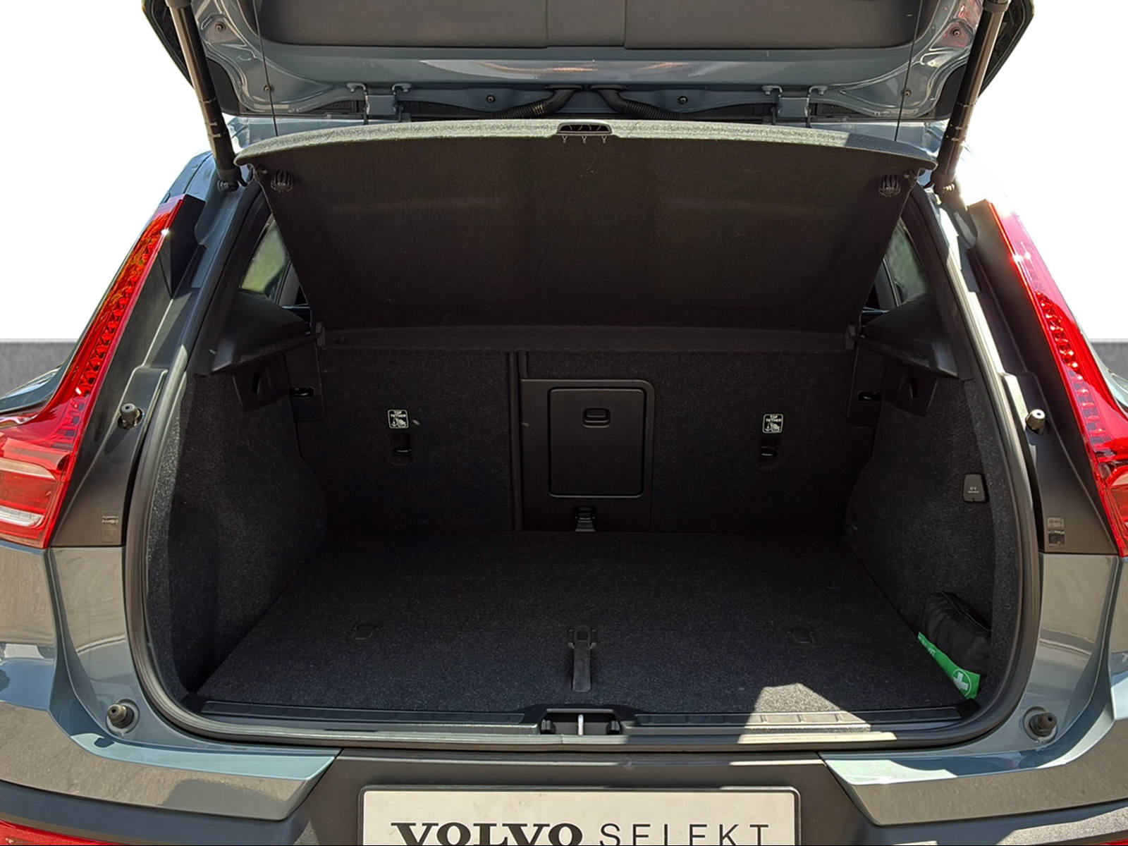 VOLVO XC40 1.5 T2 Xcite-image-14