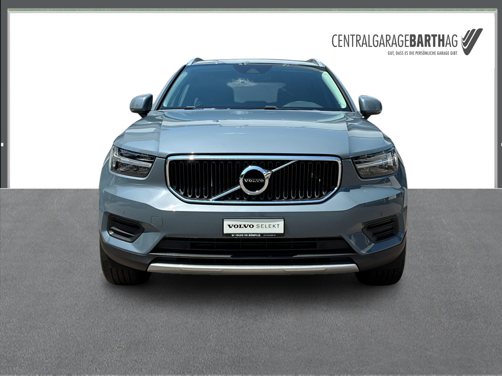 VOLVO XC40 1.5 T2 Xcite-image-1