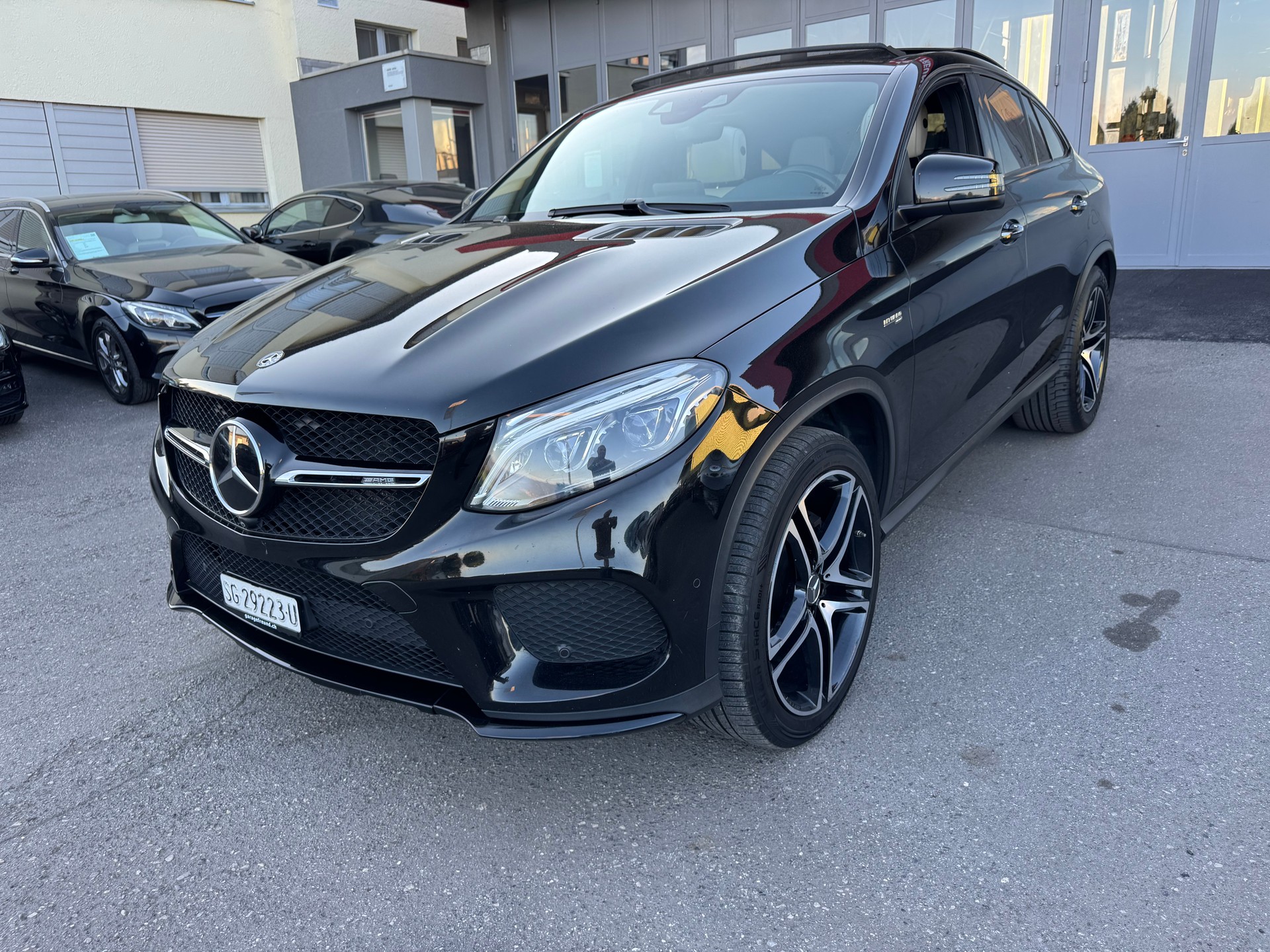 MERCEDES-BENZ GLE Coupé 43 AMG OrangeArt Edition 4M. 9G-Tronic-image-4