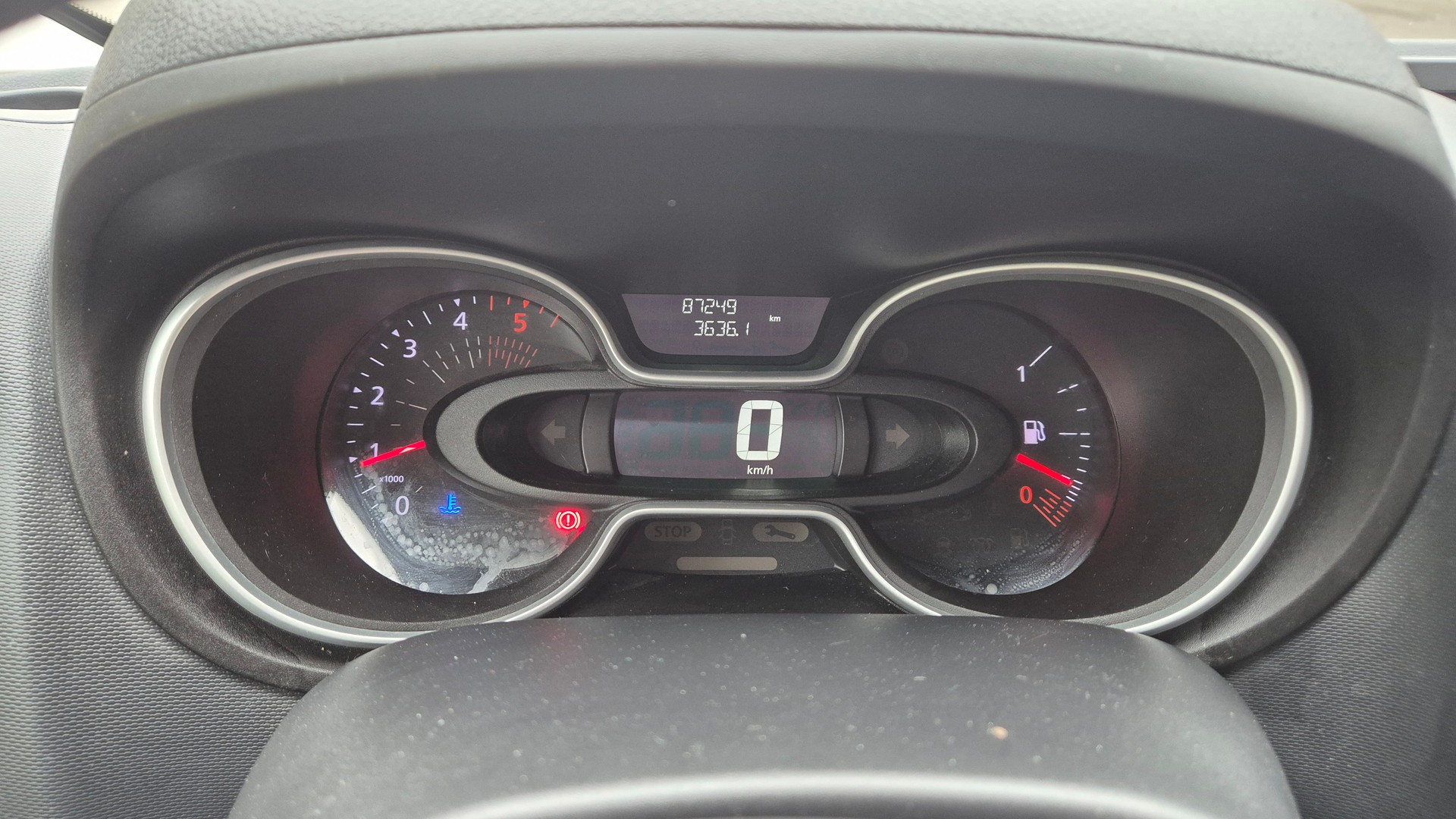 RENAULT Trafic 2.0 Energy dCi 120 3.0t Business L1H1-image-11