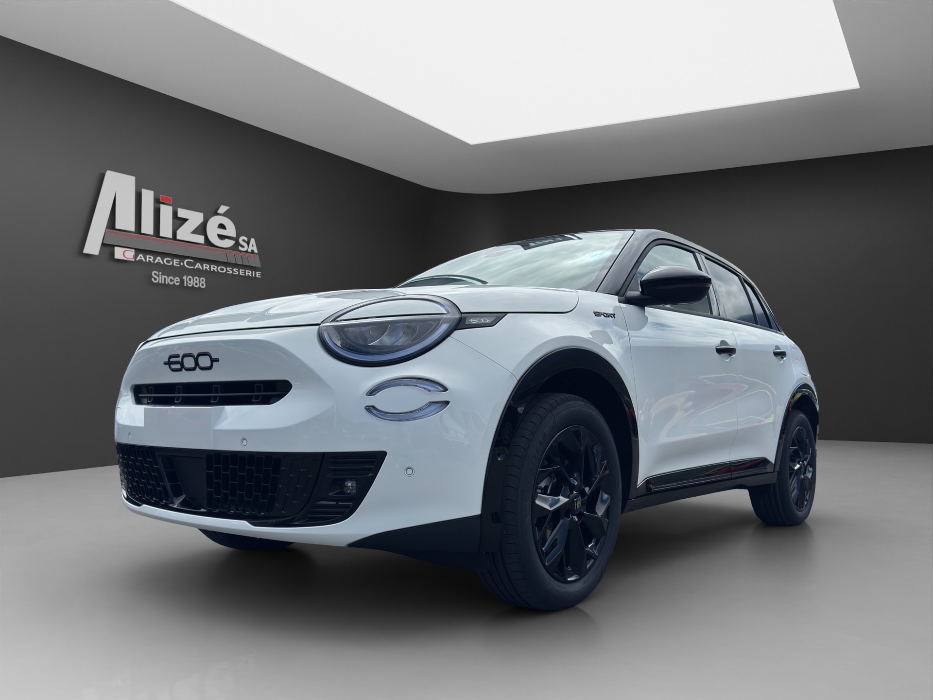 FIAT 600h MildHybrid Sport-image-2
