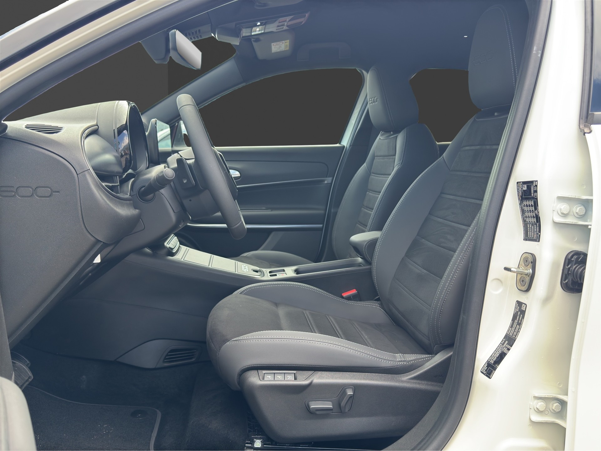 FIAT 600h MildHybrid Sport-image-20