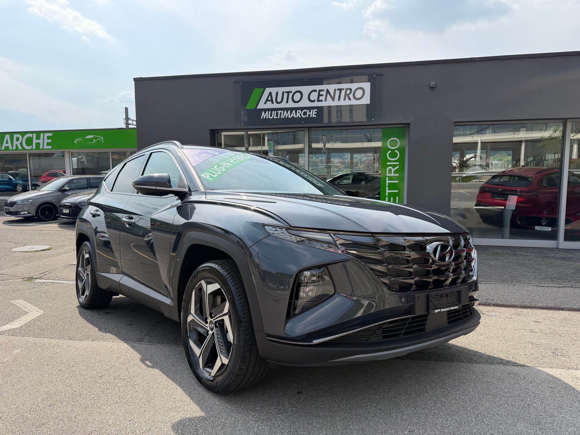 HYUNDAI Tucson 1.6 TGDI PHEV Amplia 4WD-image-1