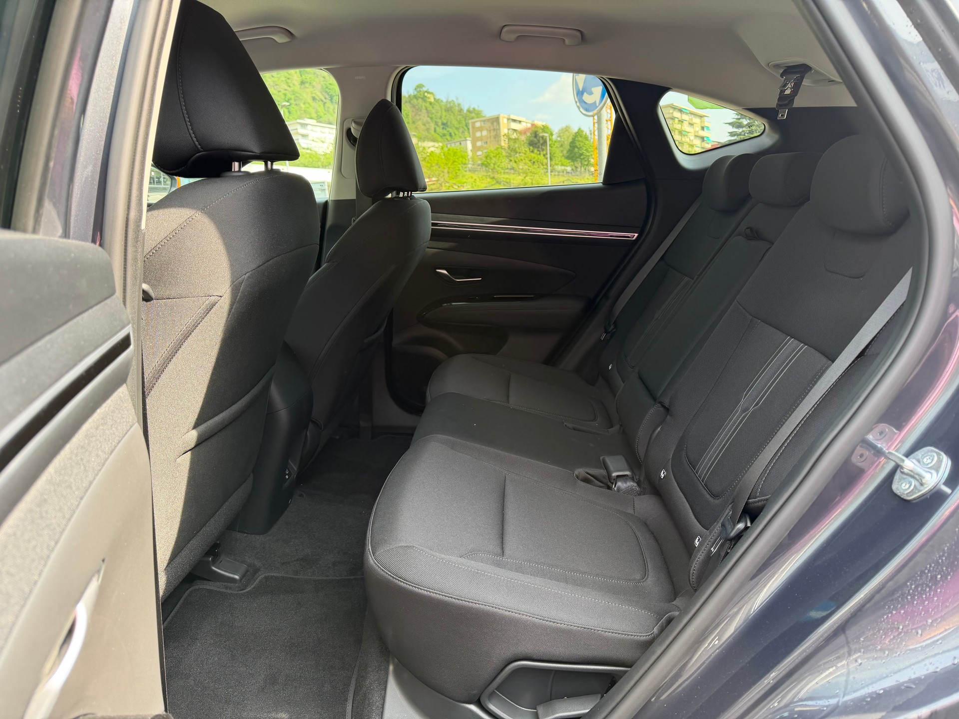 HYUNDAI Tucson 1.6 TGDI PHEV Amplia 4WD-image-8