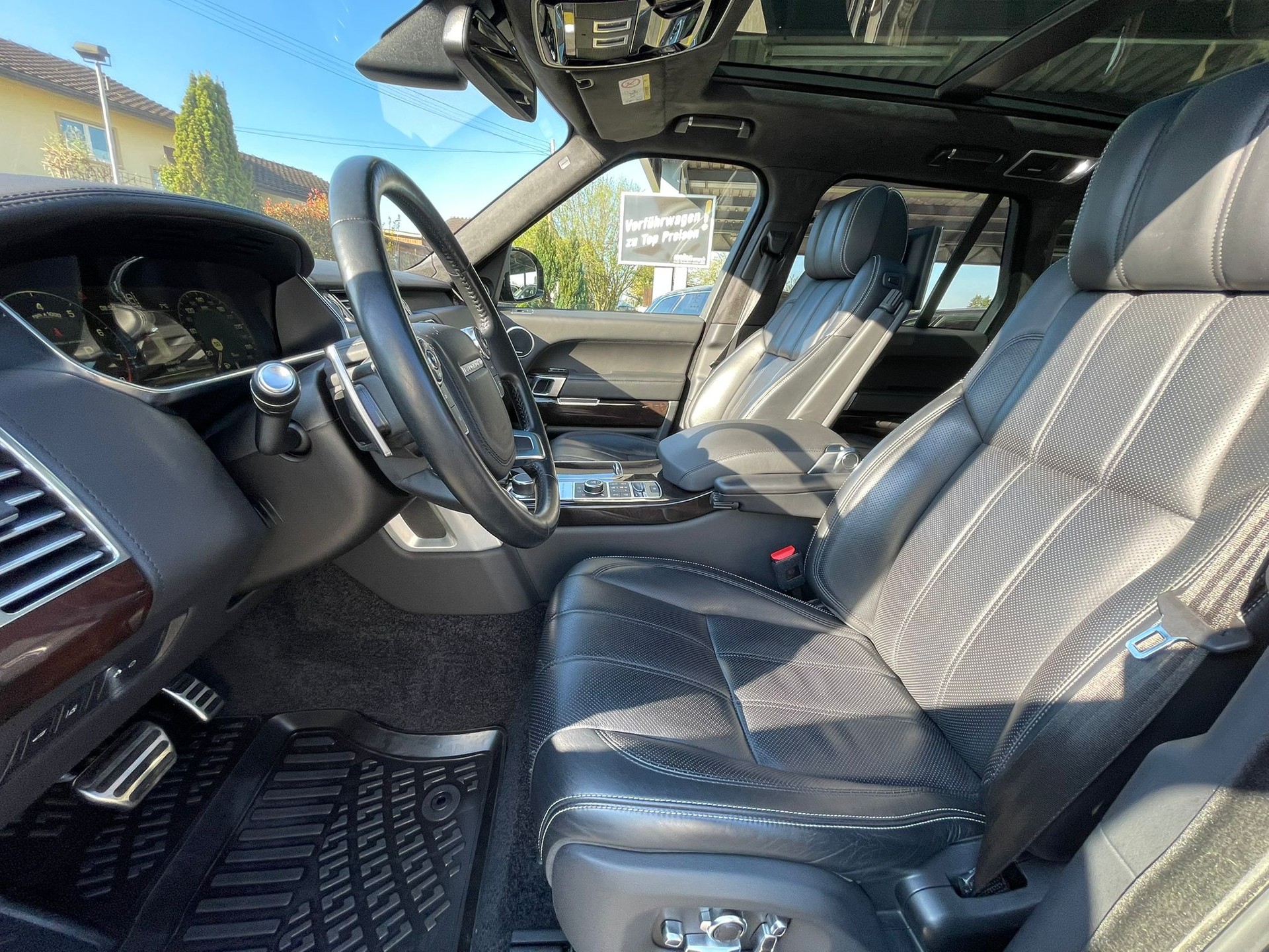 LAND ROVER Range Rover 5.0 V8 SC Vogue Automatic-image-9