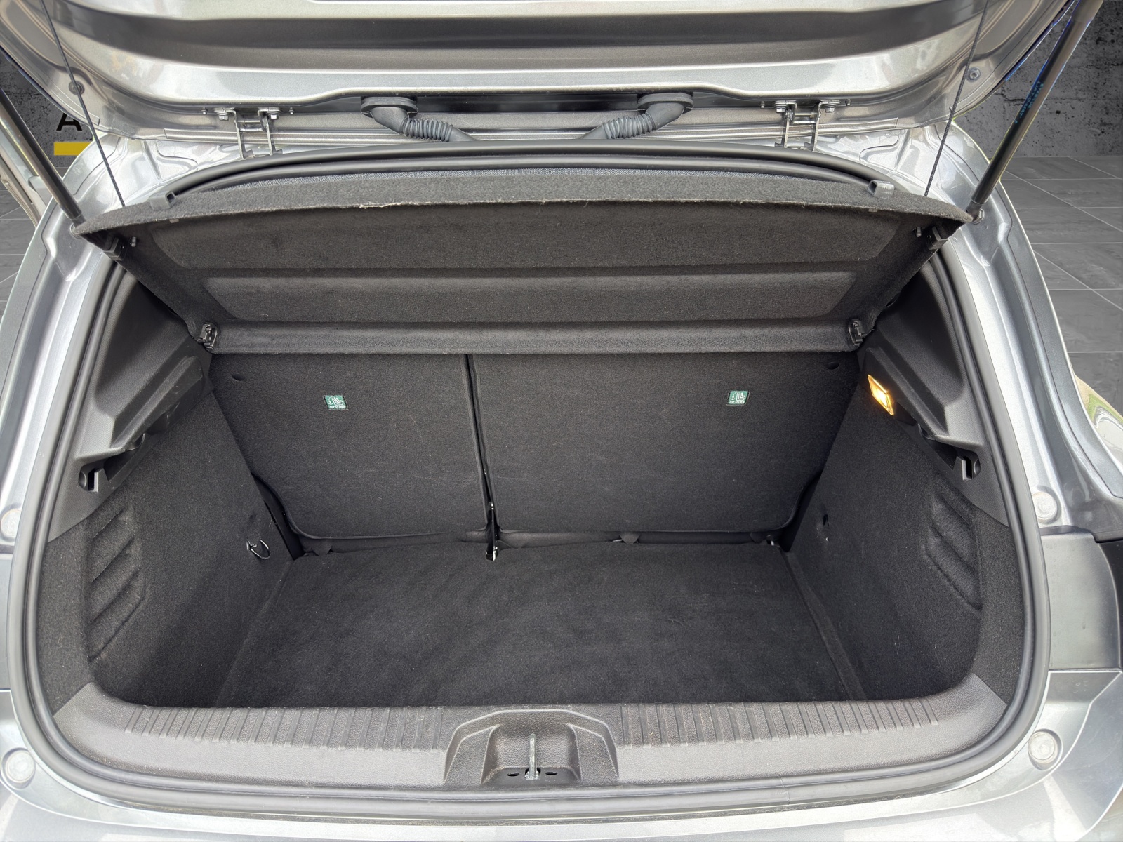 RENAULT Clio 1.0 Techno 6-Gang Manuel-image-11