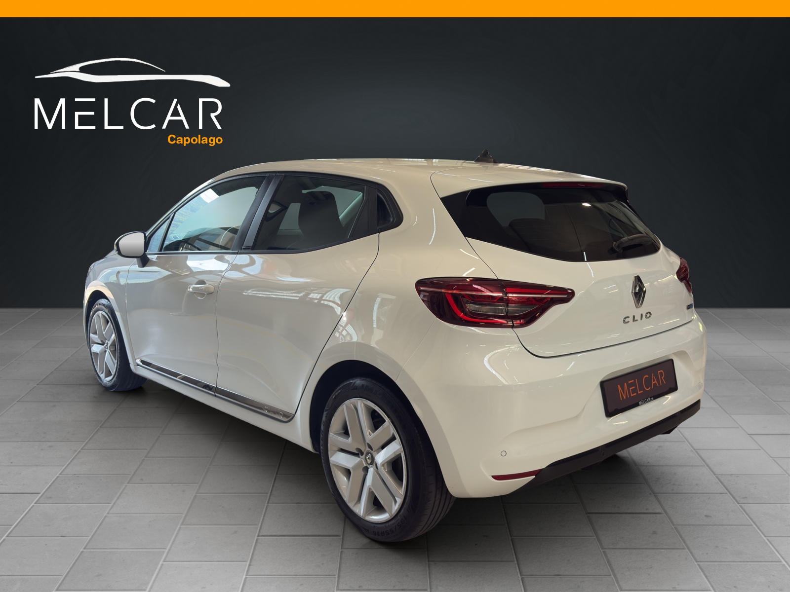 RENAULT Clio 1.6 E-Tech Business-image-8