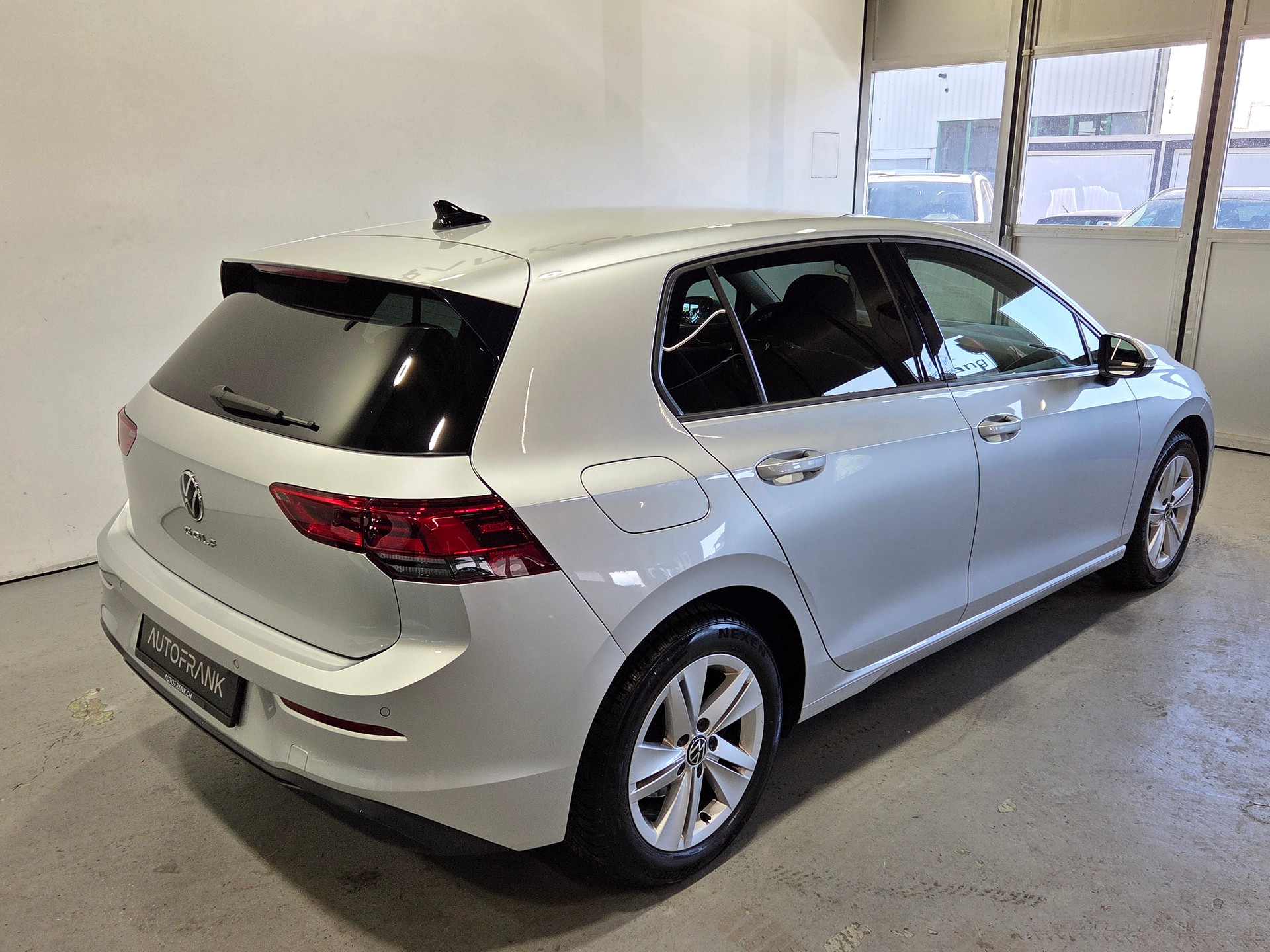 VW Golf VIII 1.5 TSI Style-image-19