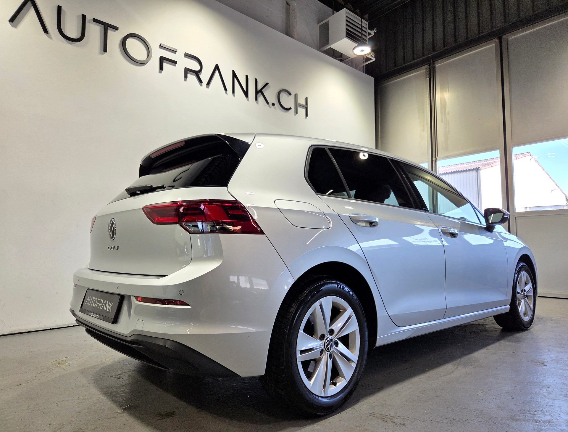 VW Golf VIII 1.5 TSI Style-image-17