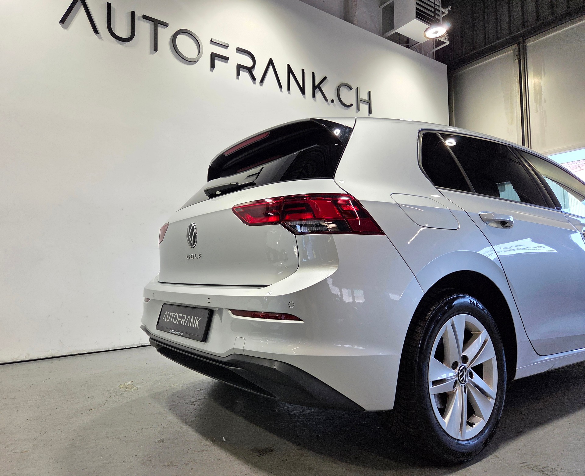 VW Golf VIII 1.5 TSI Style-image-18