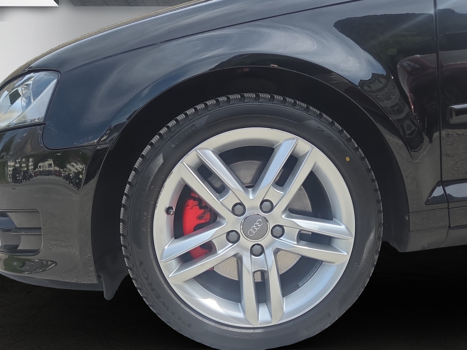 AUDI A3 Sportback 1.8 TFSI Ambition quattro-image-8