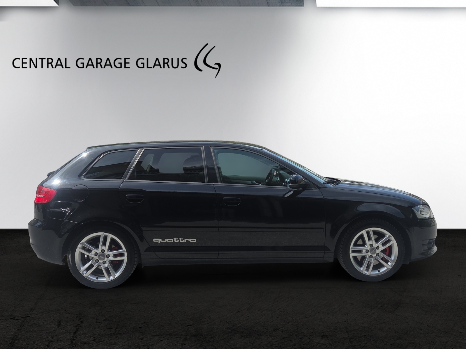 AUDI A3 Sportback 1.8 TFSI Ambition quattro-image-4