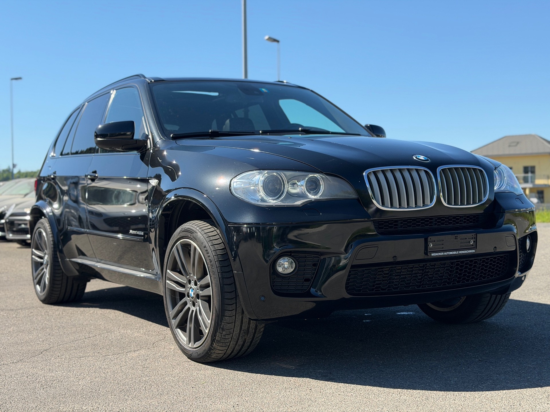 BMW X5 xDrive 40d Steptronic-image-2