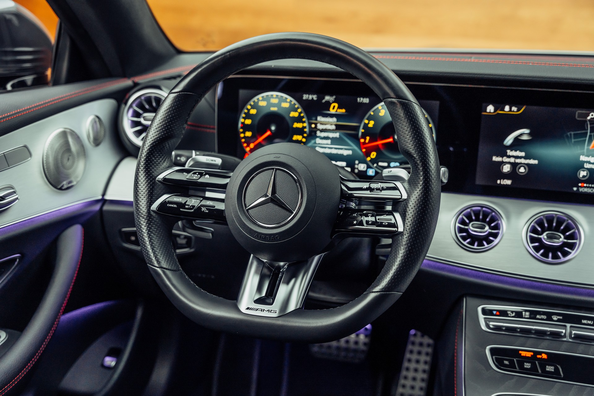 MERCEDES-BENZ E 53 Coupé AMG 4Matic+ 9G-Speedshift TCT-image-15