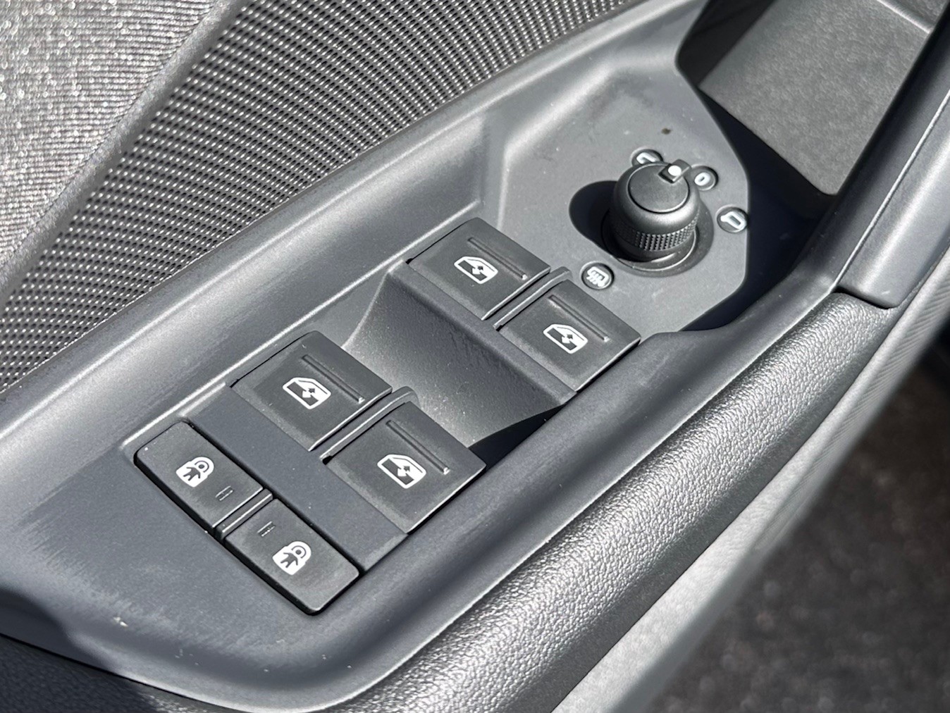 AUDI A3 Sportback 35 TFSI Attraction S-tronic-image-11