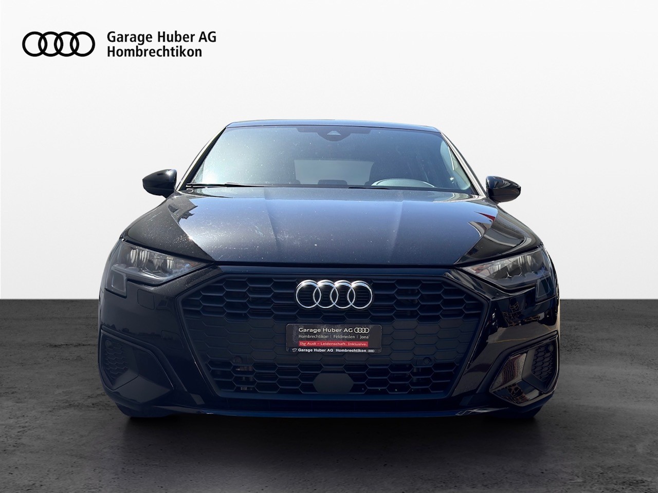 AUDI A3 Sportback 35 TFSI Attraction S-tronic-image-1