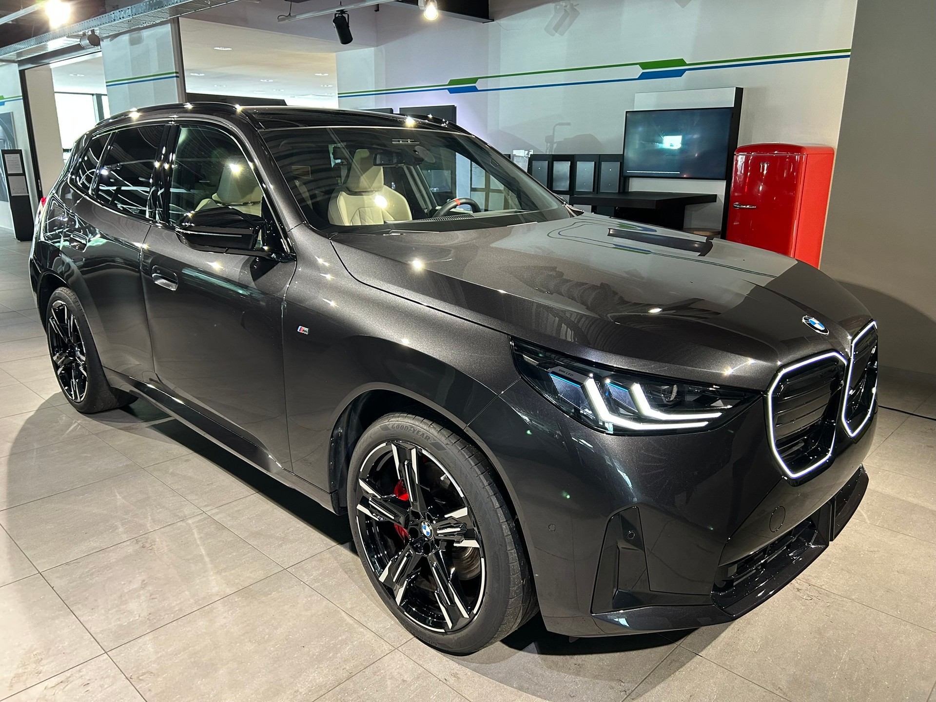 BMW X3 xDrive M50 48V M Sport Pro-image-2