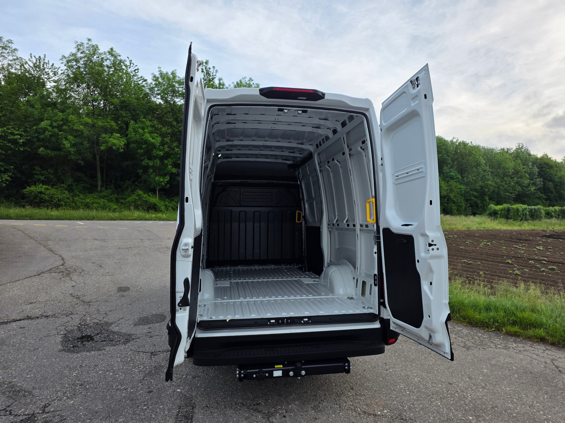 IVECO 35 S 16 A8 V-image-9