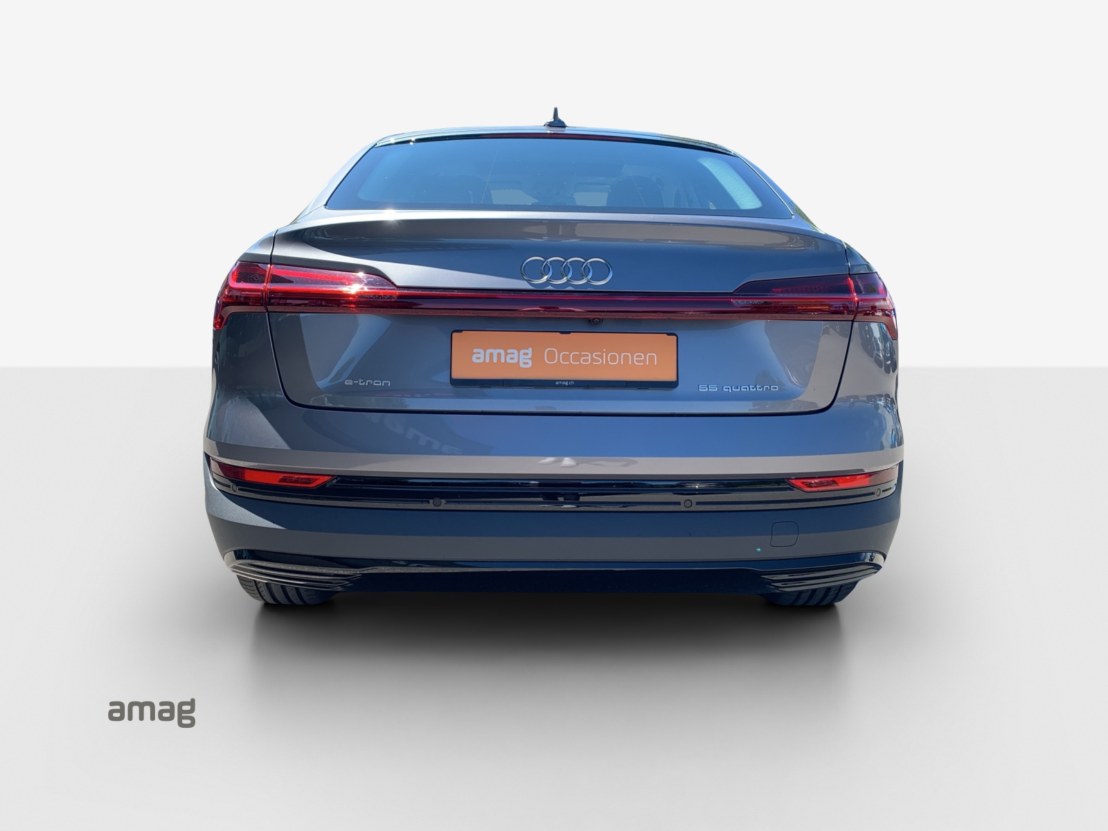 AUDI e-tron 55 Sportback quattro-image-5