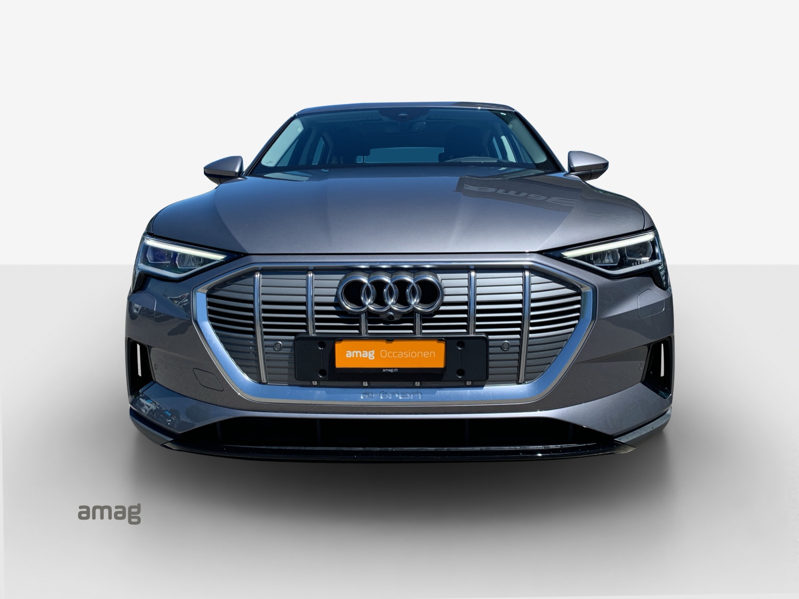 AUDI e-tron 55 Sportback quattro-image-8