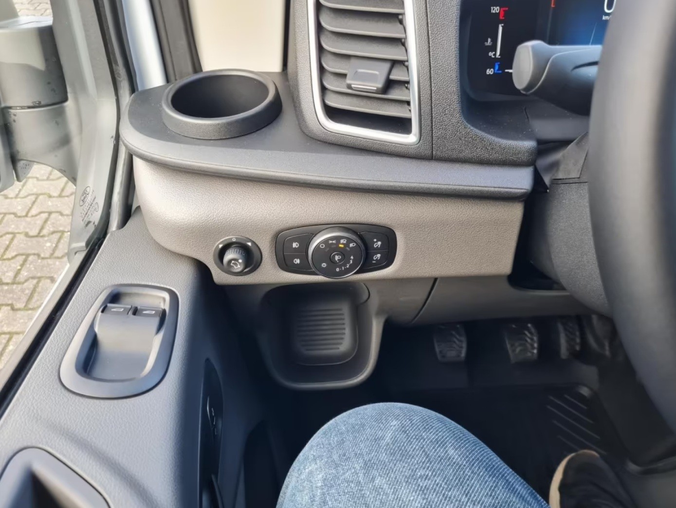 FORD Transit 350 Doka L4 Trend 3 Seiten Kipper-image-15
