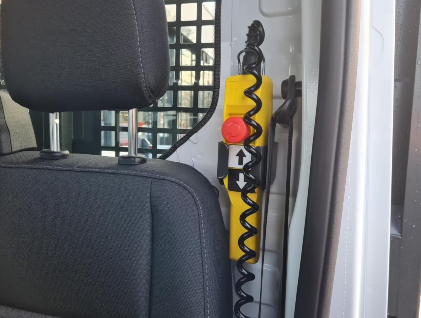 FORD Transit 350 Doka L4 Trend 3 Seiten Kipper-image-14