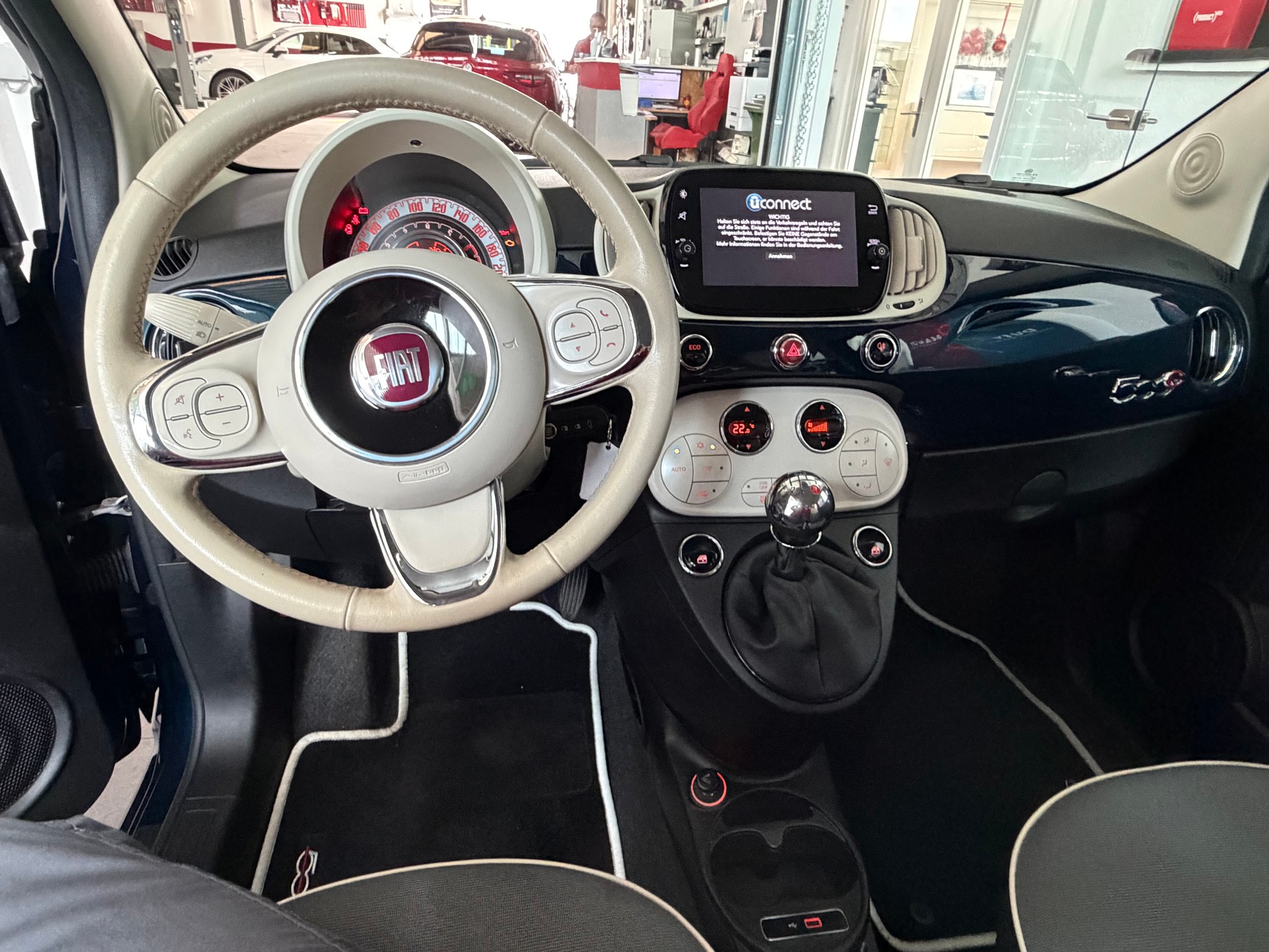 FIAT 500C 0.9 Twinair Lounge-image-12
