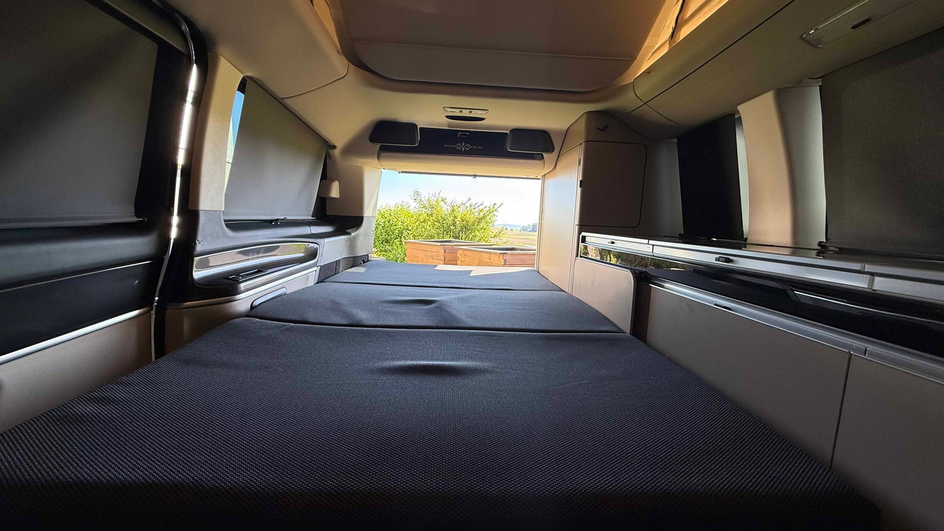 MERCEDES-BENZ Horizon 250 d-image-14