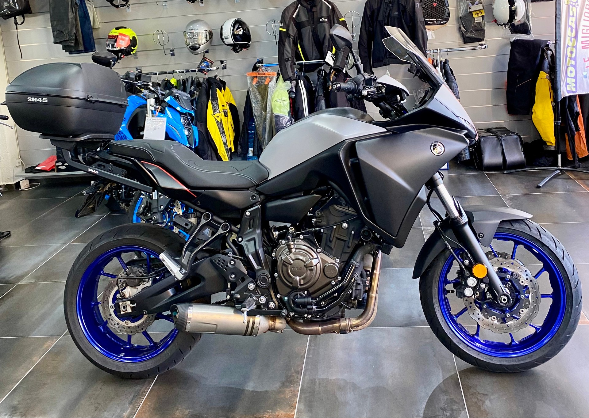 YAMAHA Tracer 7