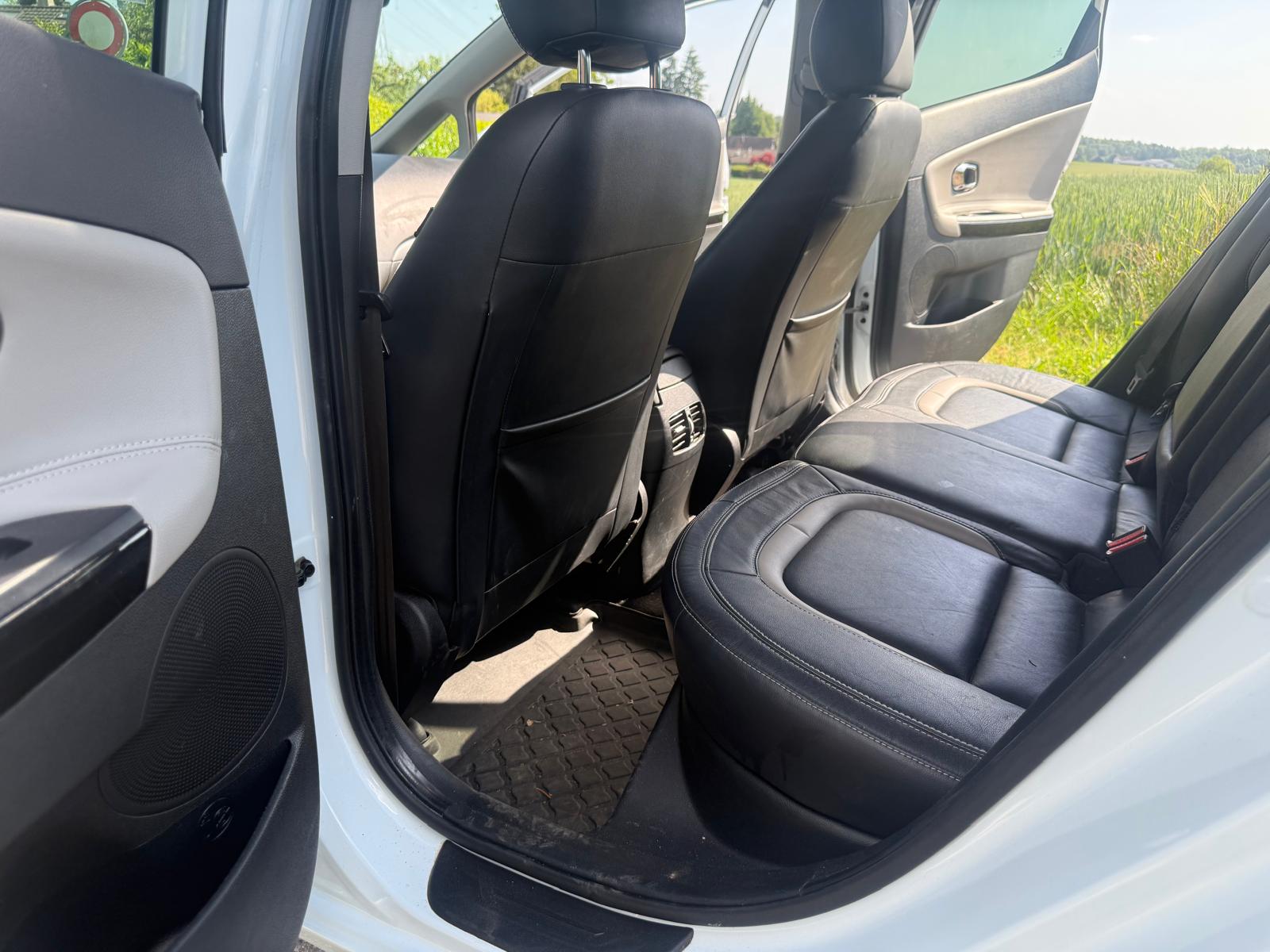 KIA Cee'd 1.6 GDi Trend DCT-image-13