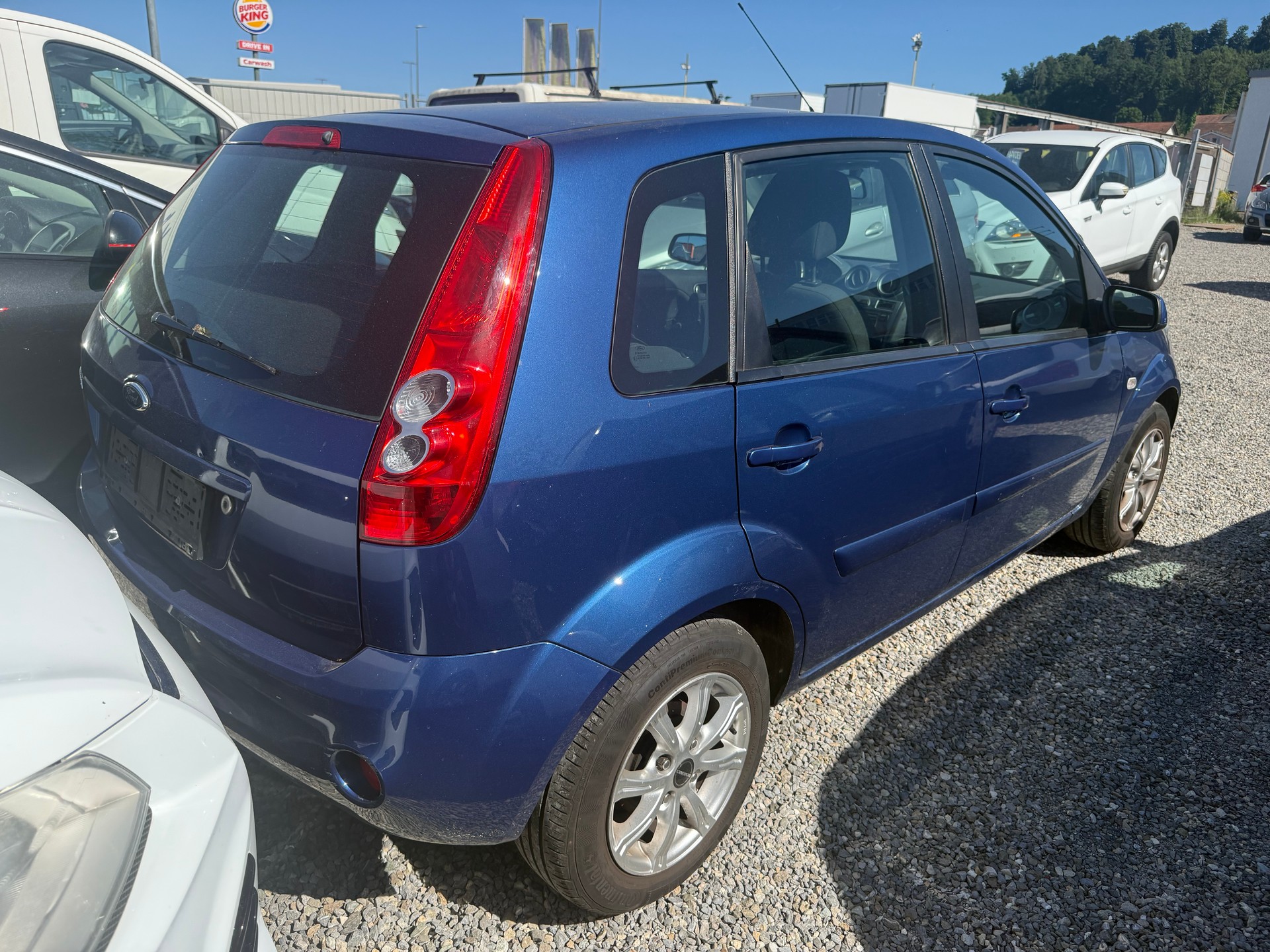 FORD Fiesta 1.4 16V Trend-image-3