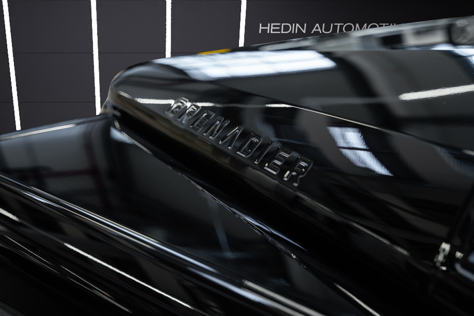 INEOS Grenadier 3.0 Black Edition-image-10