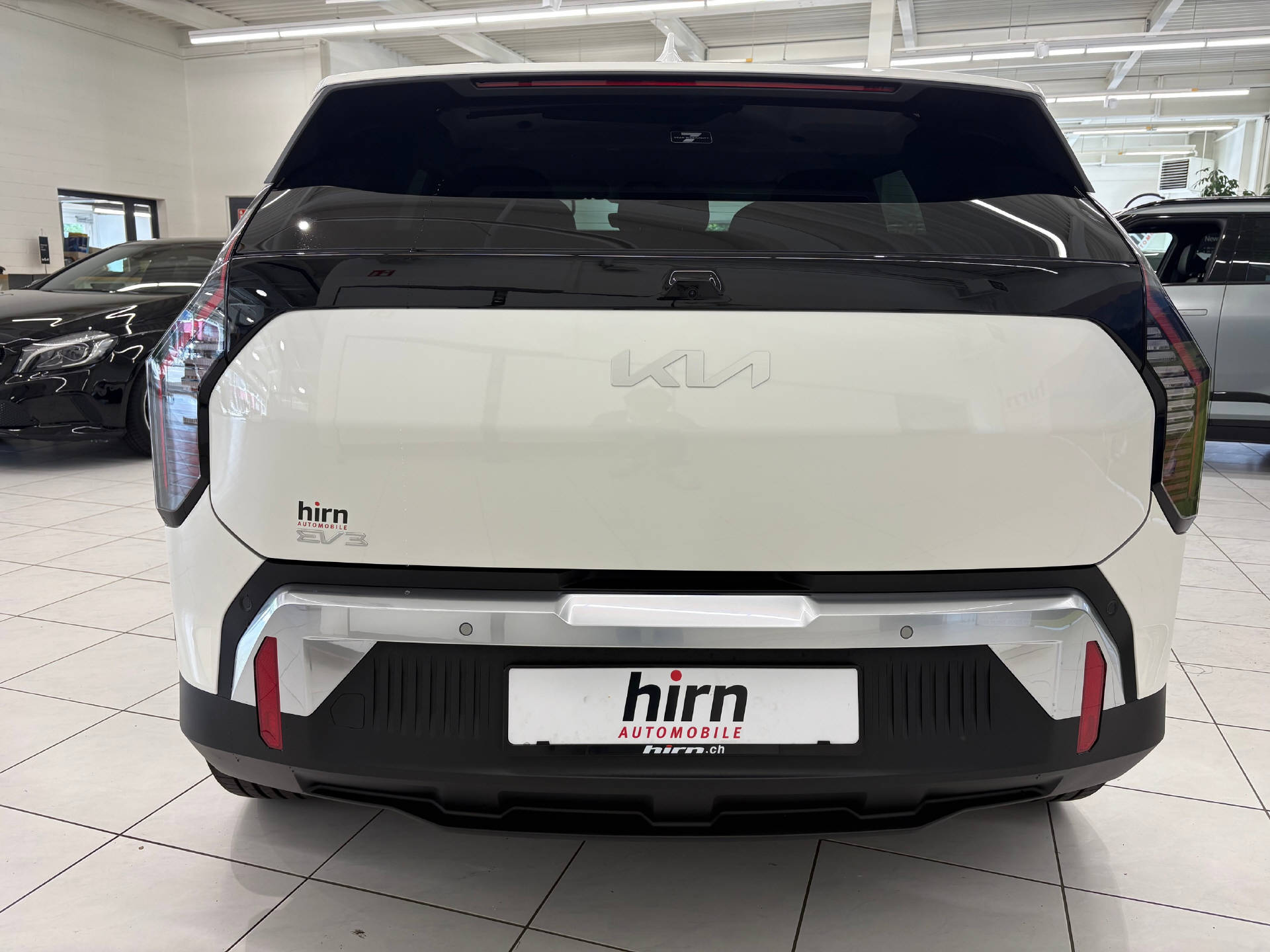 KIA EV3 81 kWh Earth+-image-5