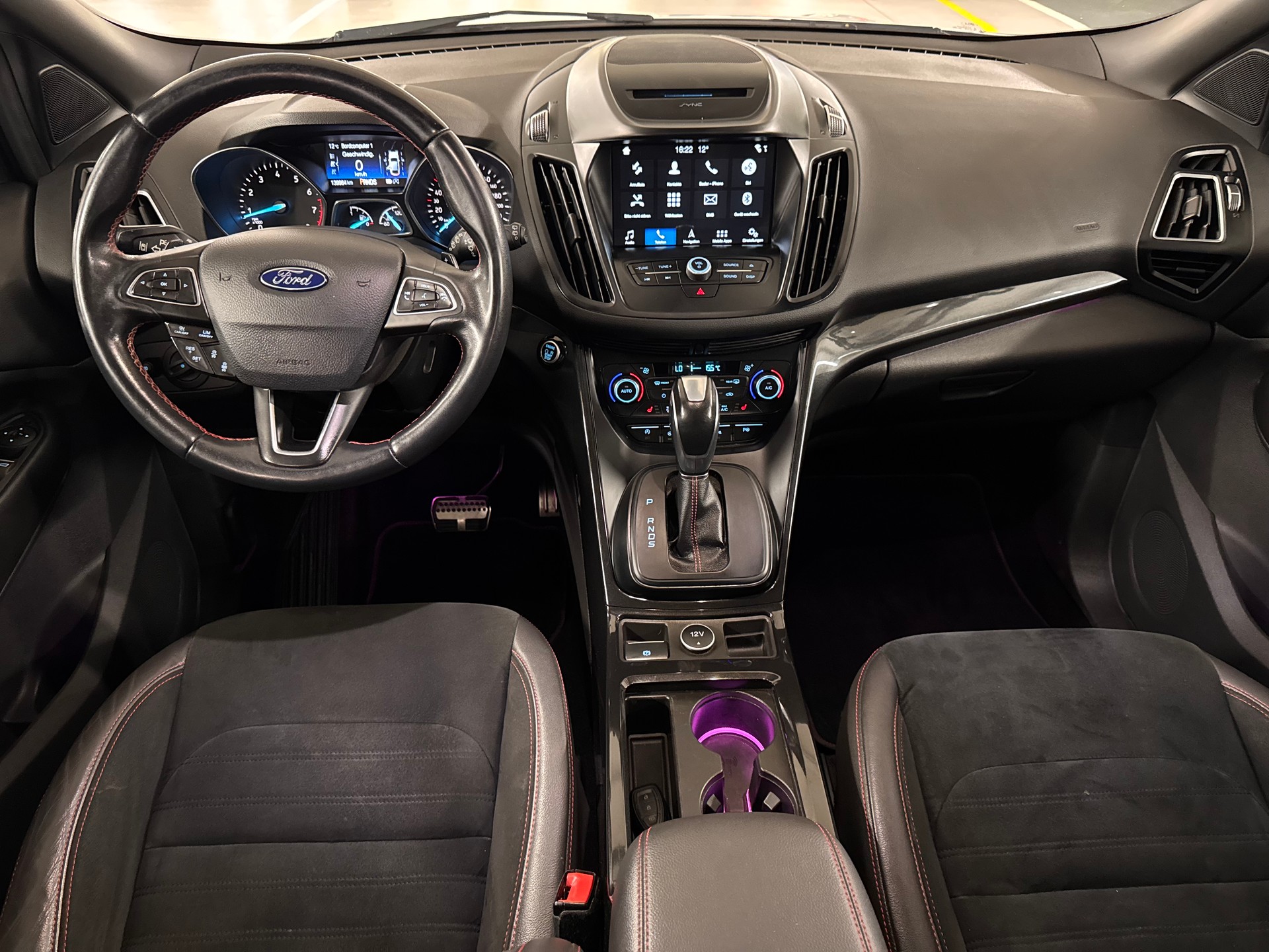 FORD Kuga 1.5 SCTi ST Line 4WD Automatic-image-10
