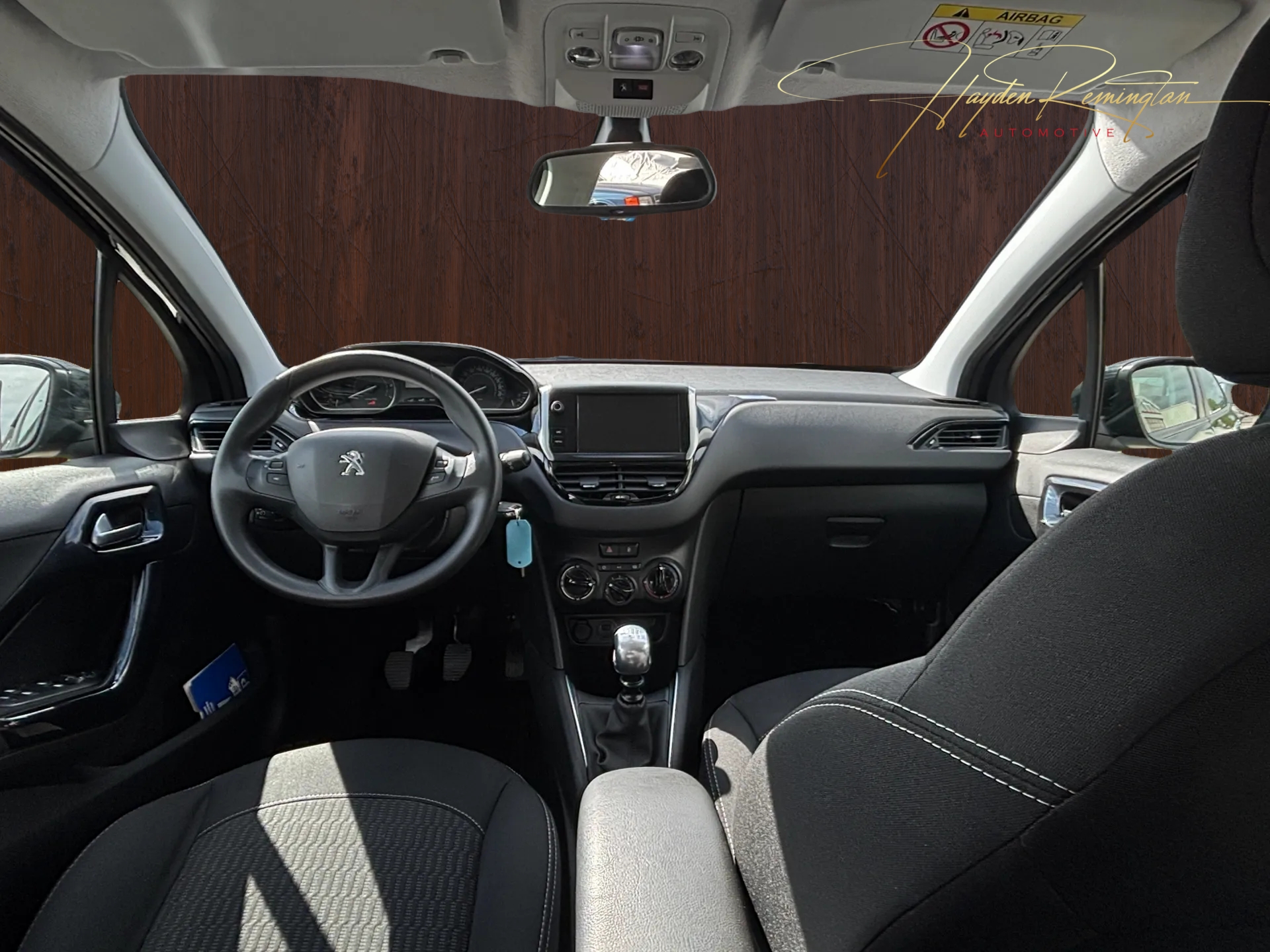 PEUGEOT 208 1.2 PureTech Active-image-6