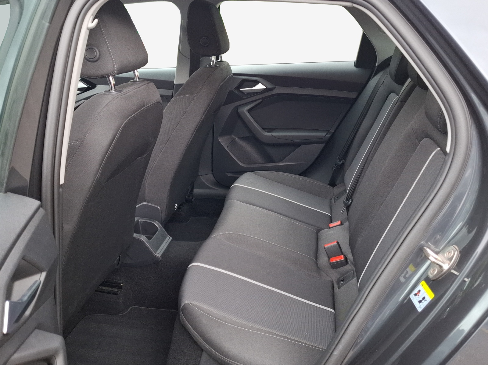AUDI A1 Sportback 35 TFSI-image-11
