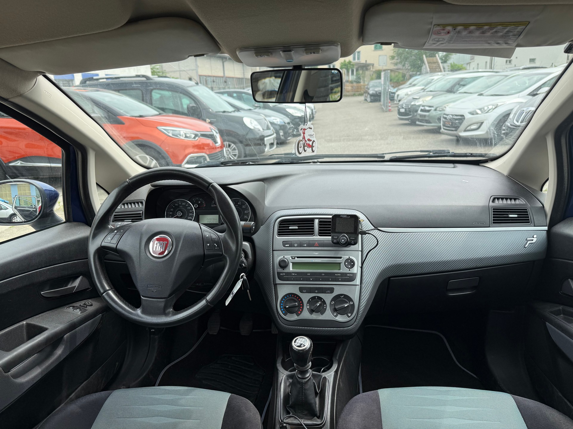 FIAT Punto 1.4 Dynamic-image-8