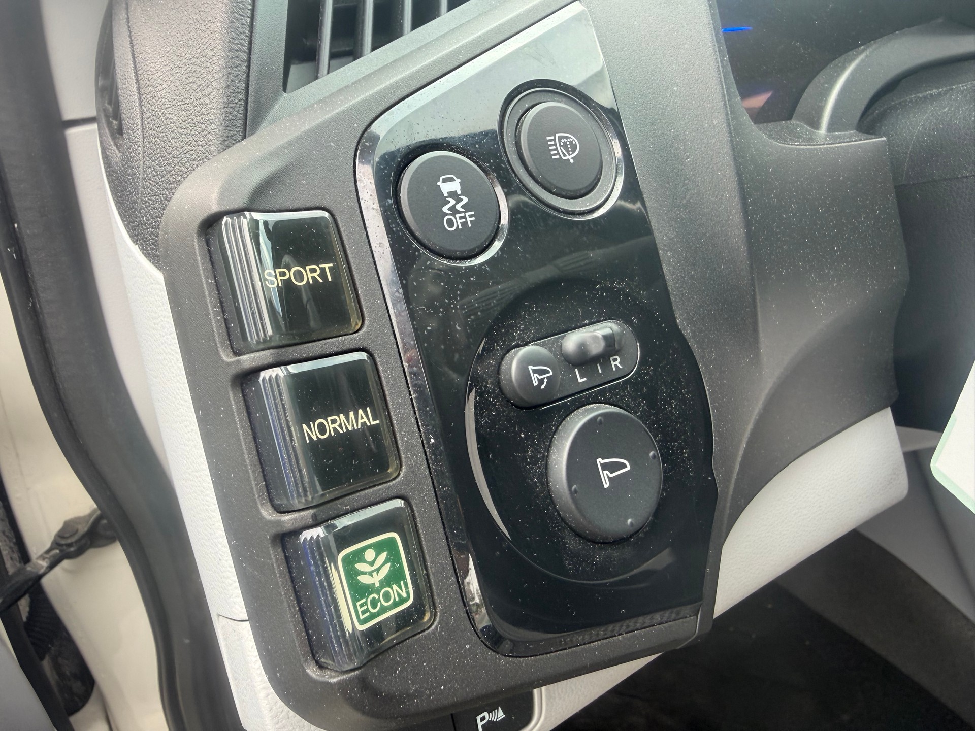 HONDA CR-Z 1.5i Hybrid GT Plus-image-12