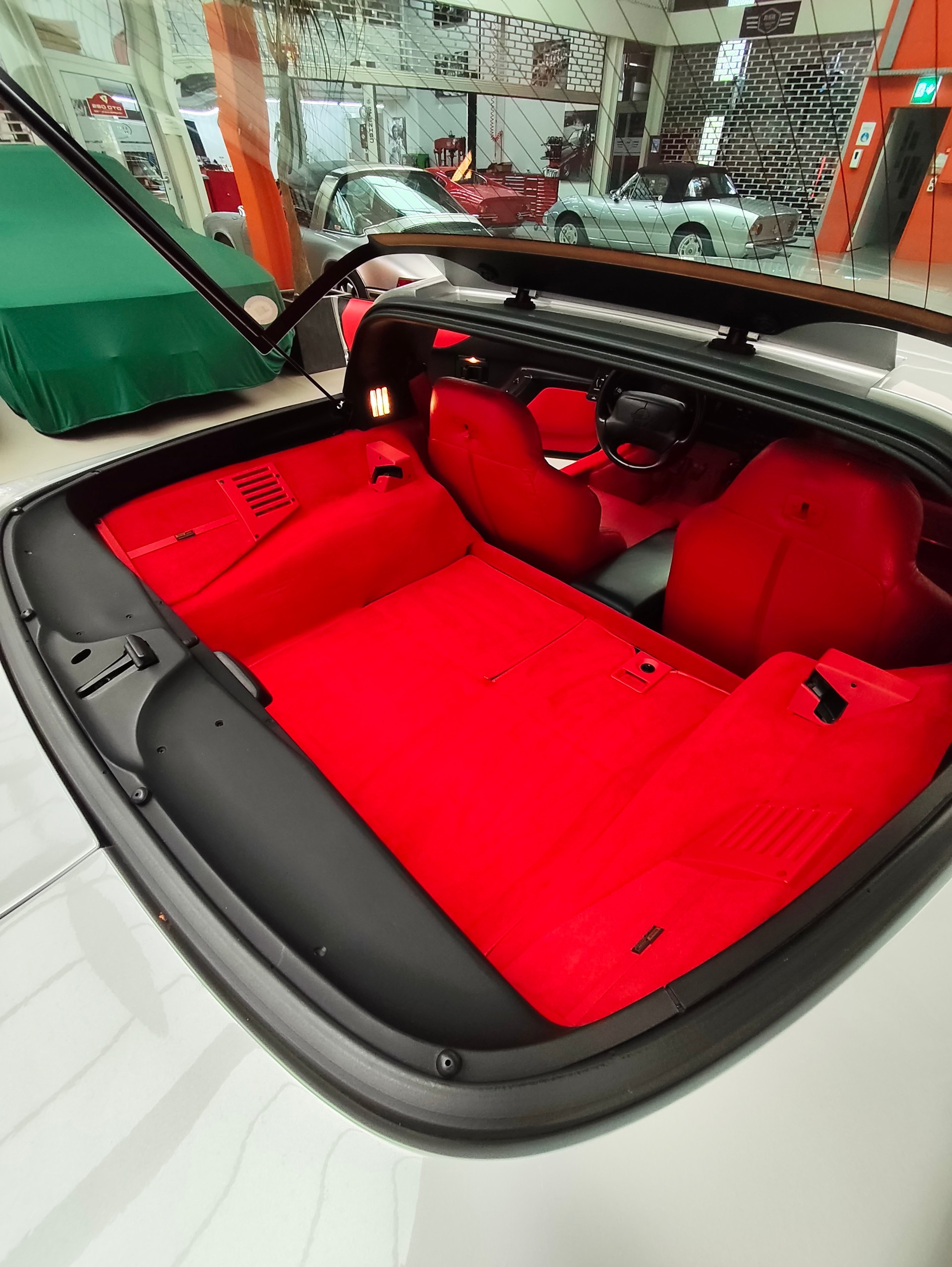 CHEVROLET Traumhafte Corvette C4 Collector Edition (1996) – LT4 & Handschalter-image-8