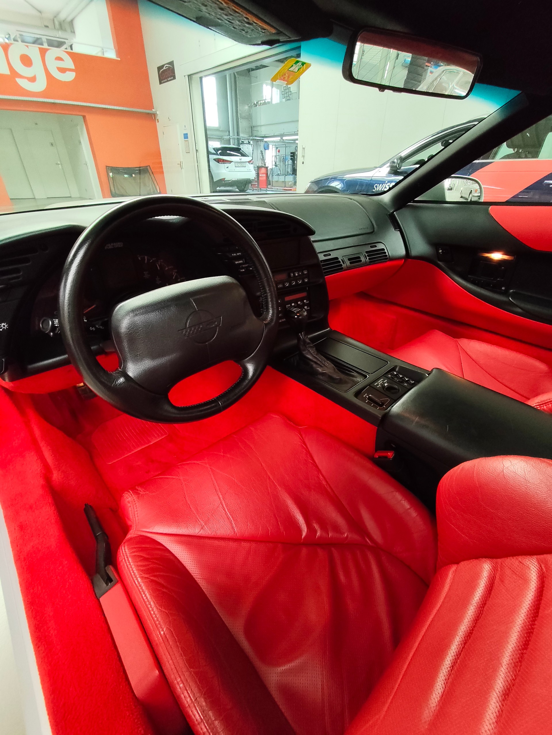 CHEVROLET Traumhafte Corvette C4 Collector Edition (1996) – LT4 & Handschalter-image-9