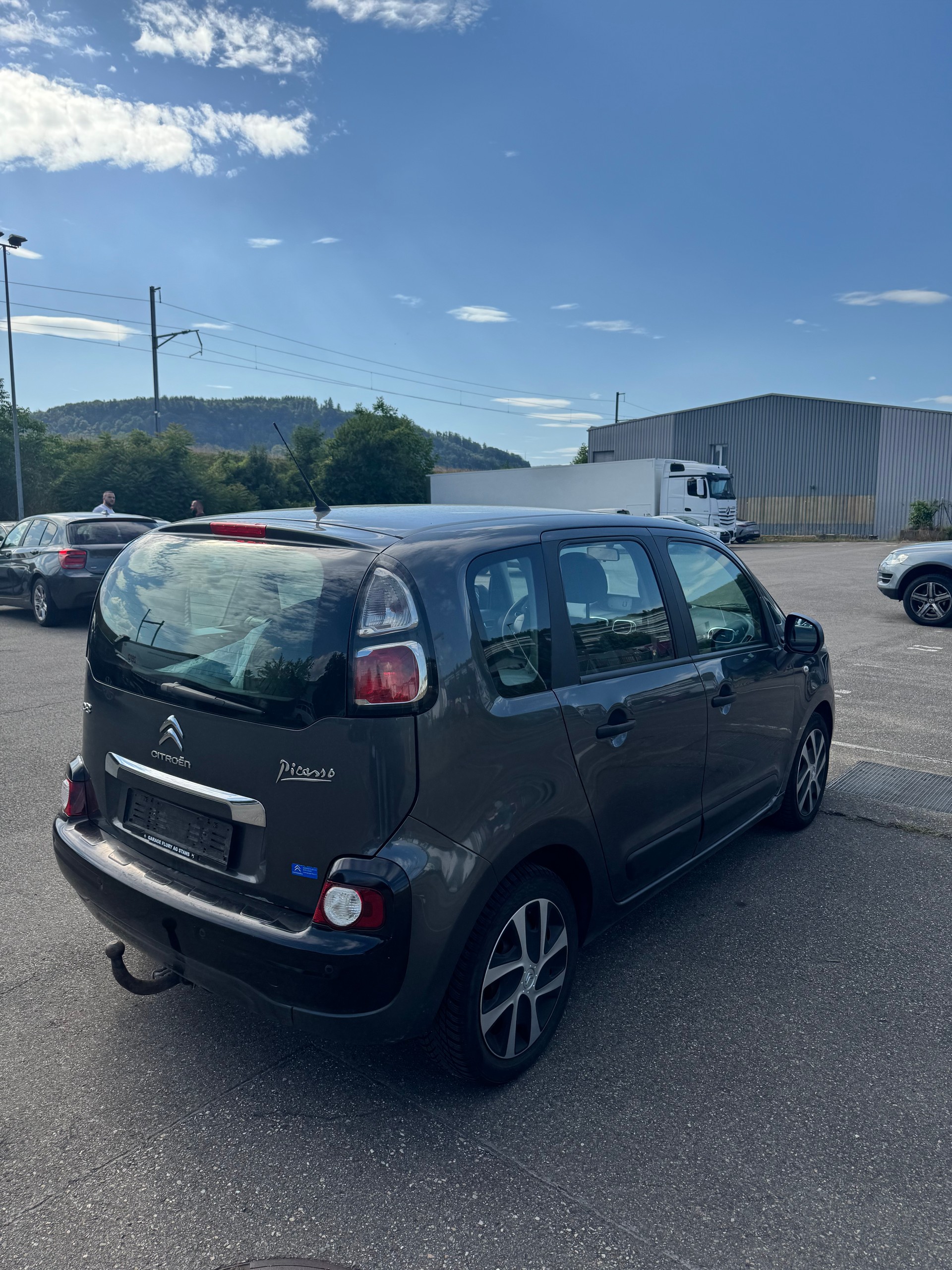 CITROEN C3 Picasso 1.6 HDi Séduction-image-2