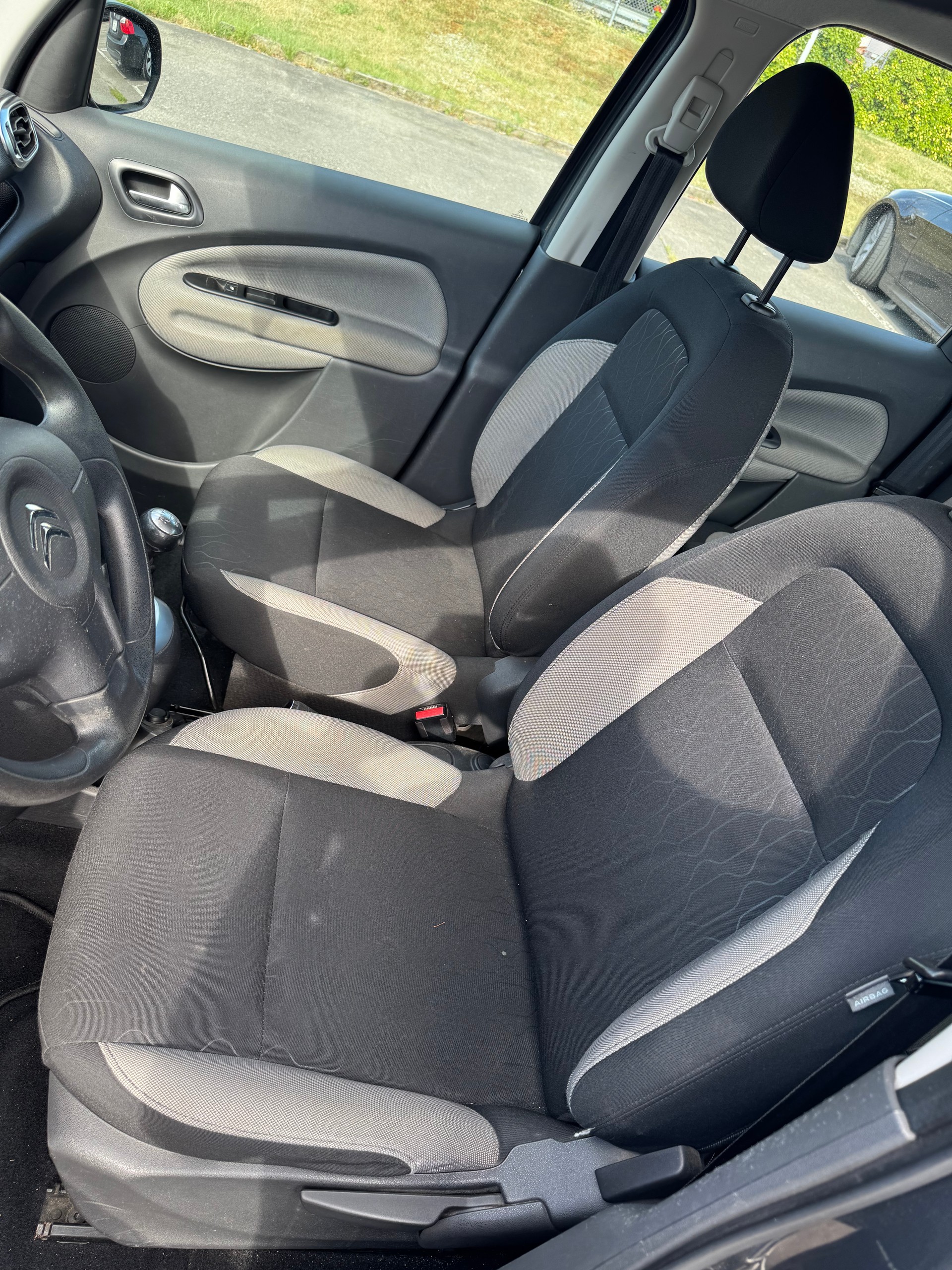 CITROEN C3 Picasso 1.6 HDi Séduction-image-7