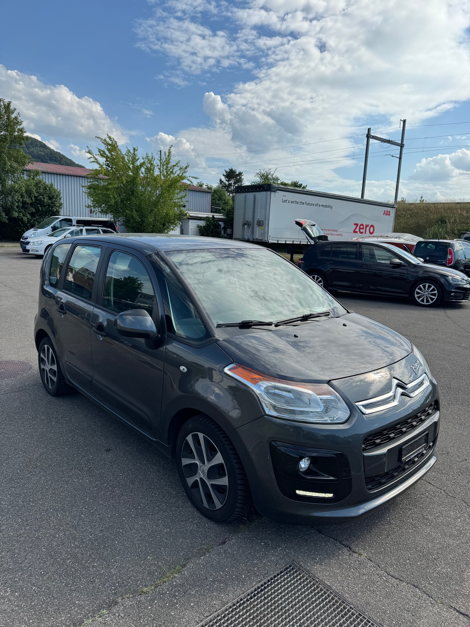 CITROEN C3 Picasso 1.6 HDi Séduction-image-1