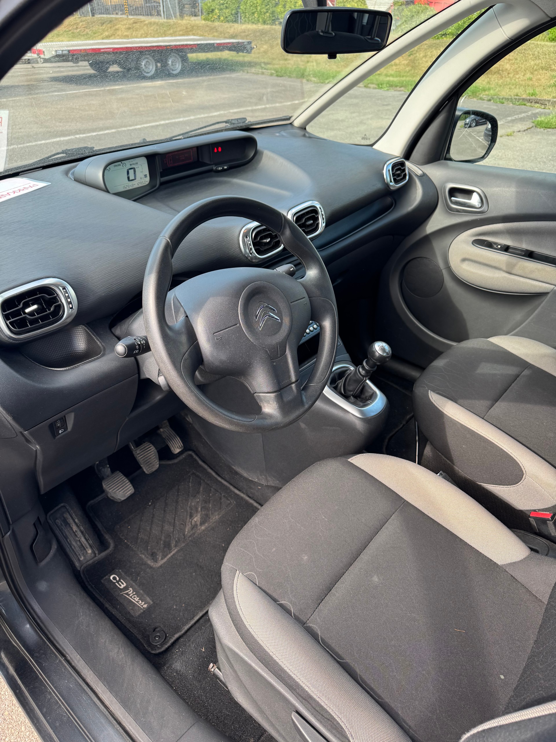 CITROEN C3 Picasso 1.6 HDi Séduction-image-4