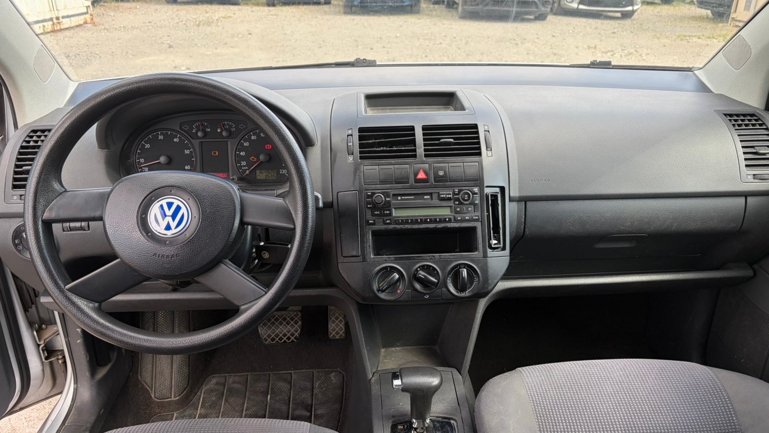 VW Polo 1.4 16V Comfortline-image-10