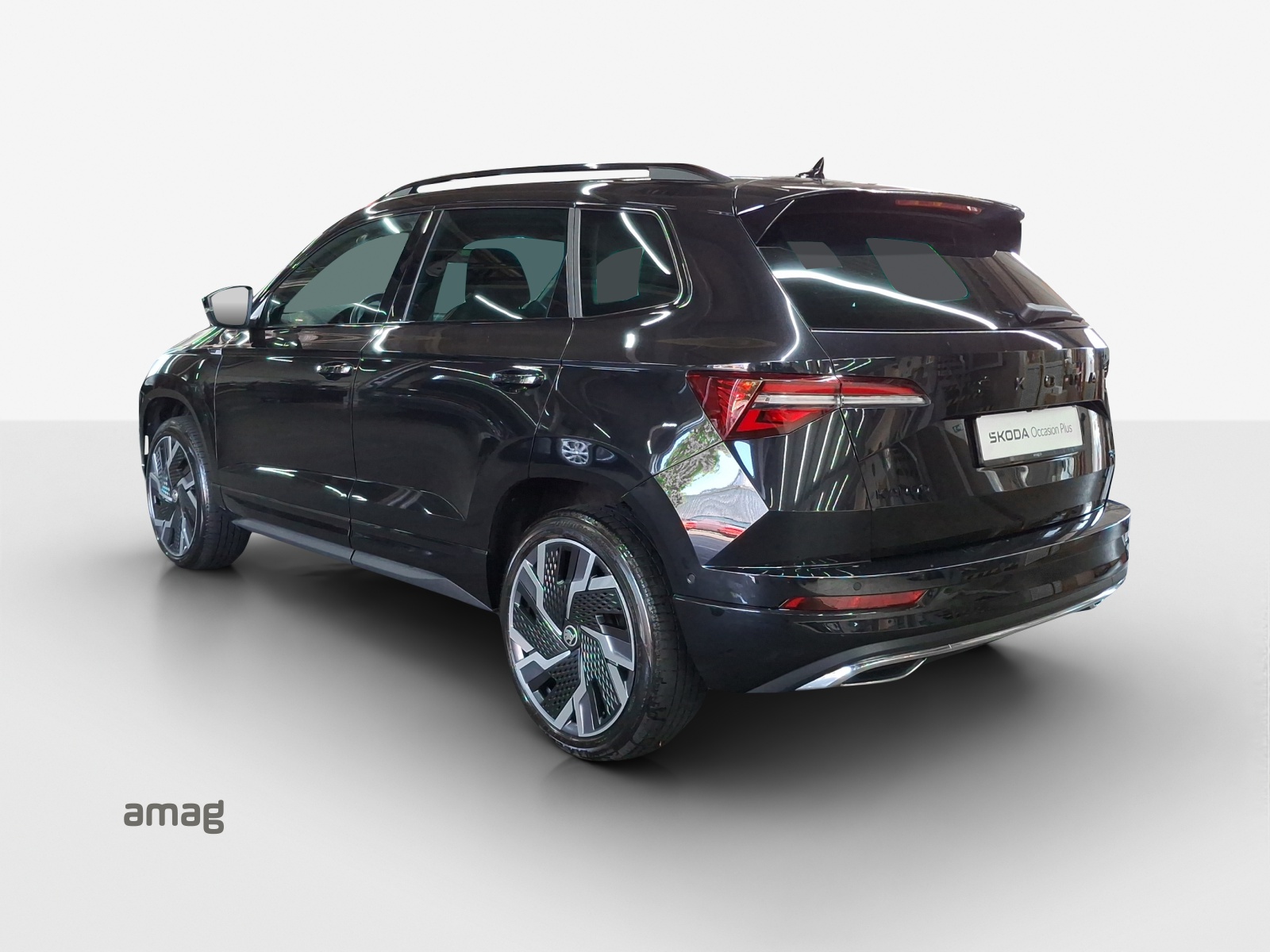 SKODA Karoq 2.0 TSI SportLine 4x4 DSG-image-2